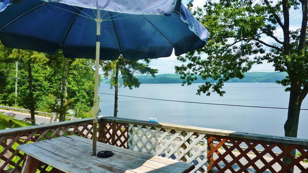Silver Springs Cottage Resort Harcourt Екстериор снимка
